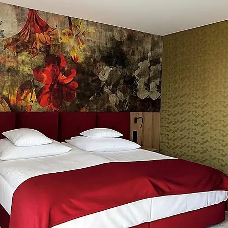 Otel Palac Poledno