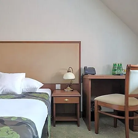 Otel Palac Poledno